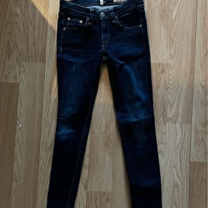 Rag & bone dark wash skinny jeans NWOT size 24